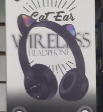 Cat audifonos