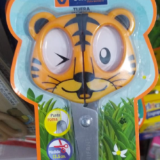 Tijera en forma de animalitos